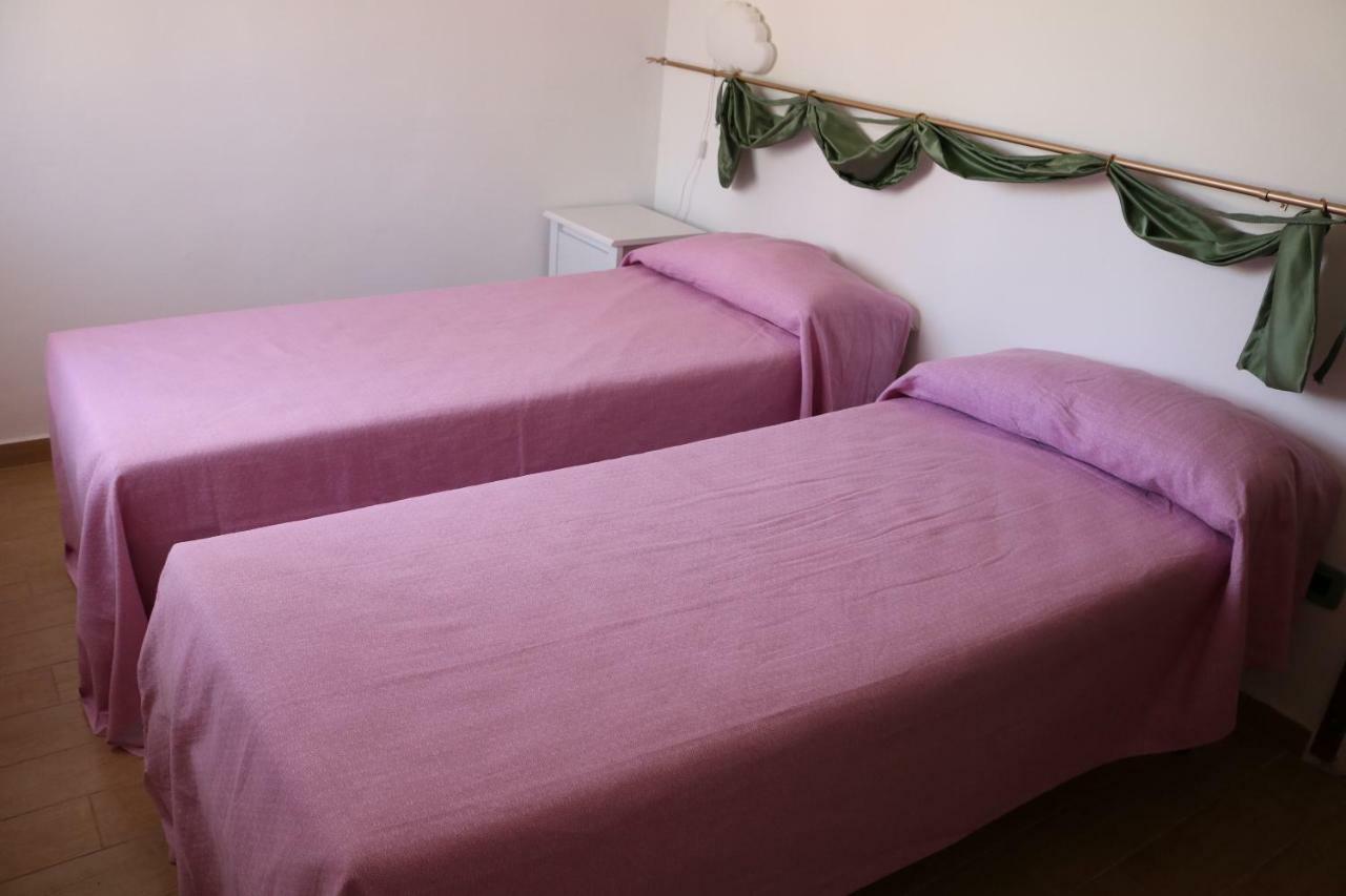 לסי Agriturismo Fattoria Del Colle מראה חיצוני תמונה