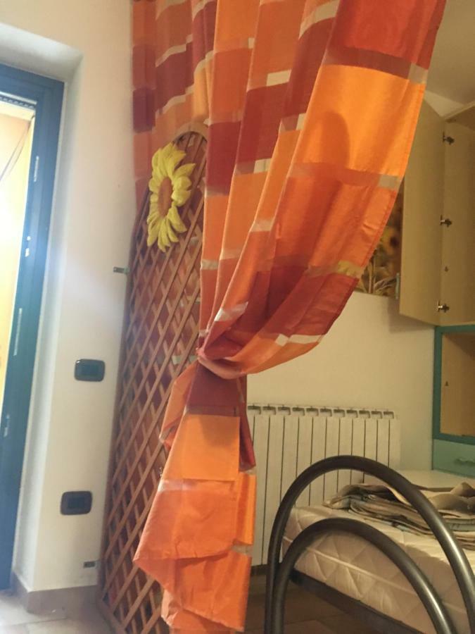 לסי Agriturismo Fattoria Del Colle מראה חיצוני תמונה