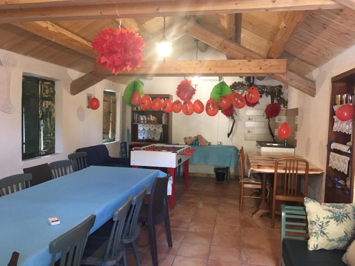לסי Agriturismo Fattoria Del Colle מראה חיצוני תמונה